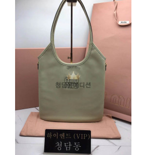 미우미우 23FW MIU MIU 아이비 가죽백