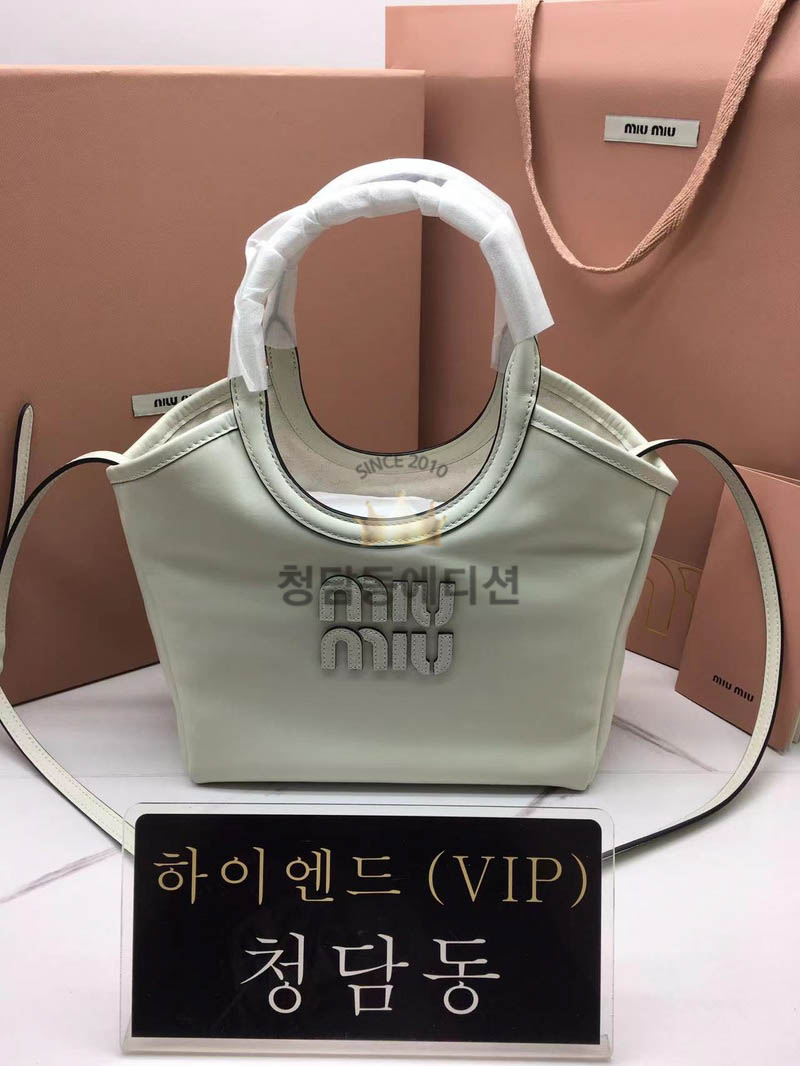 미우미우 23FW MIU MIU 아이비 가죽백