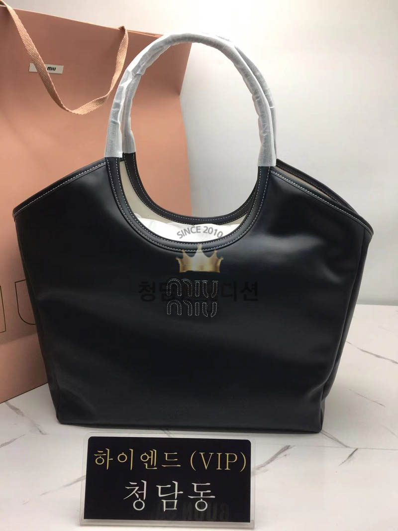 미우미우 23FW MIU MIU 아이비 가죽백