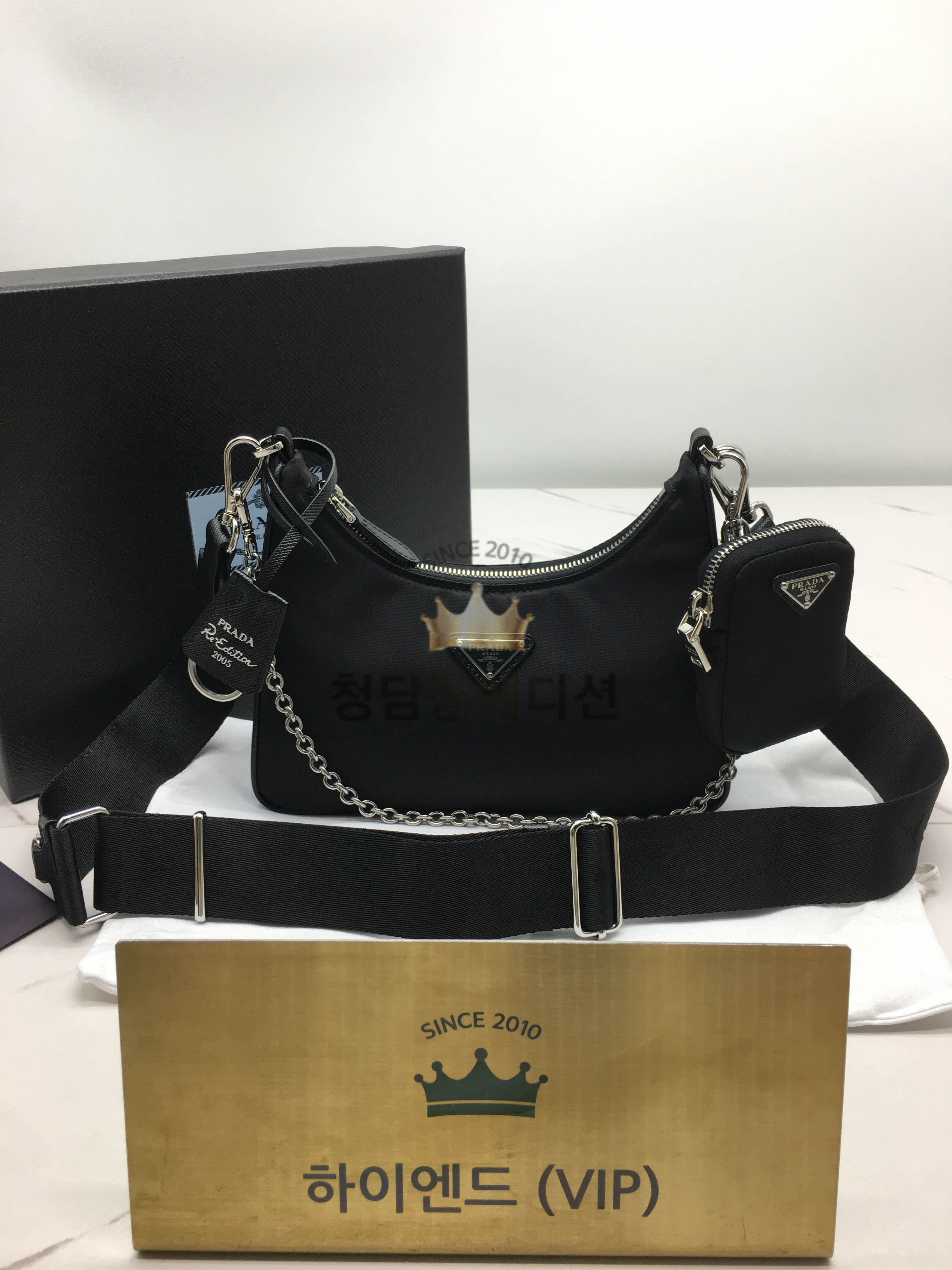 프라다 리에디션 나일론 테수토 호보백 신버전 [upgrade ver.]