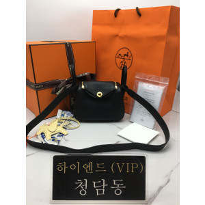 에르메스 미니 린디 올수공 (컬러 누아/금장)