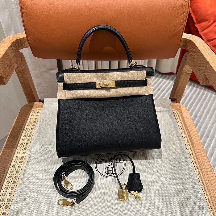 에르메스 켈리25 올수공 (가죽 스위프트) (버클컬러 금장)