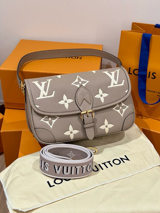 루이비통 다이앤 M46583