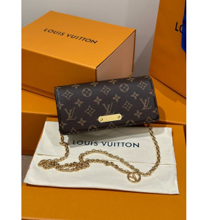 루이비통 릴리 WOC M82509