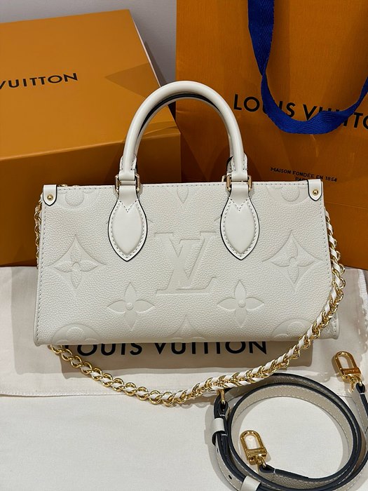 루이비통 온더고 EAST WEST M23698