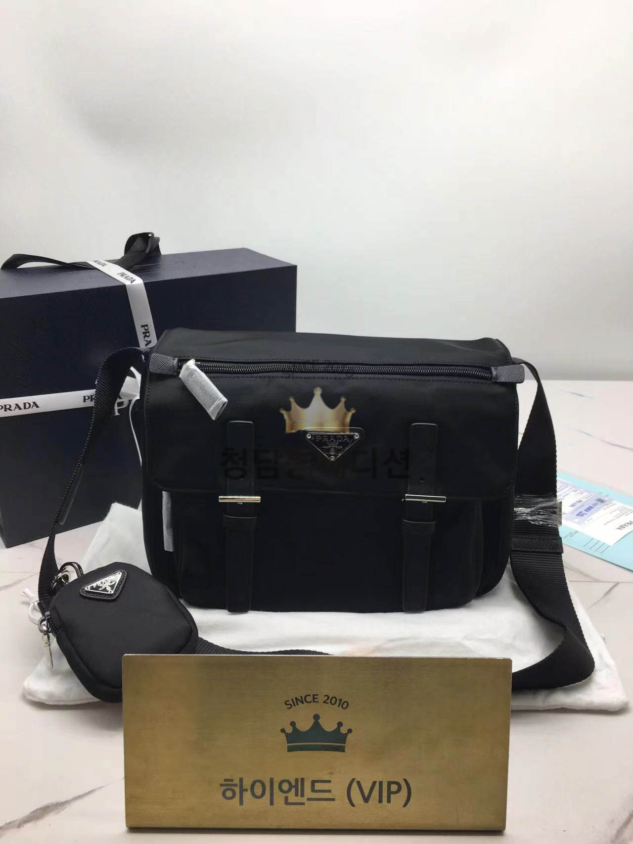 프라다 리나일론 숄더백 1BD953