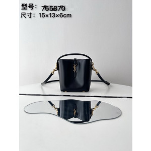 생로랑 LE37 미니 카프스킨 숄더 토트 버킷백