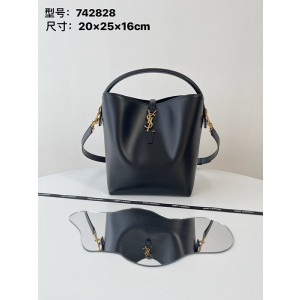 생로랑 LE37 카프스킨 숄더 토트 버킷백