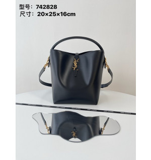 생로랑 LE37 카프스킨 숄더 토트 버킷백