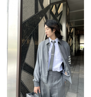 톰브라운 솔리드 스윔 테크 4 바 블루종 자켓 (남성용)