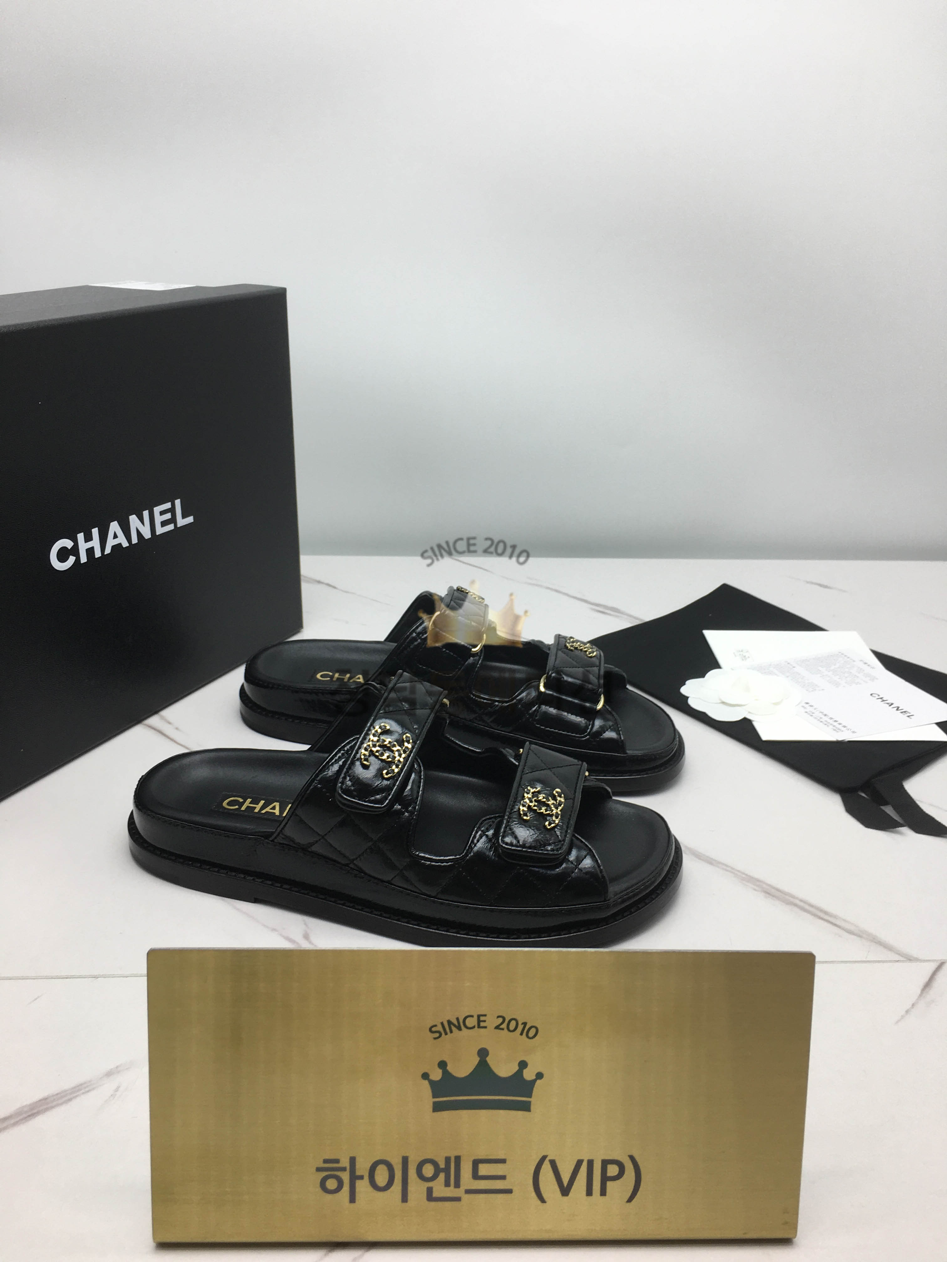 샤넬 벨크로 클래식 샌들 (upgrade ver.)