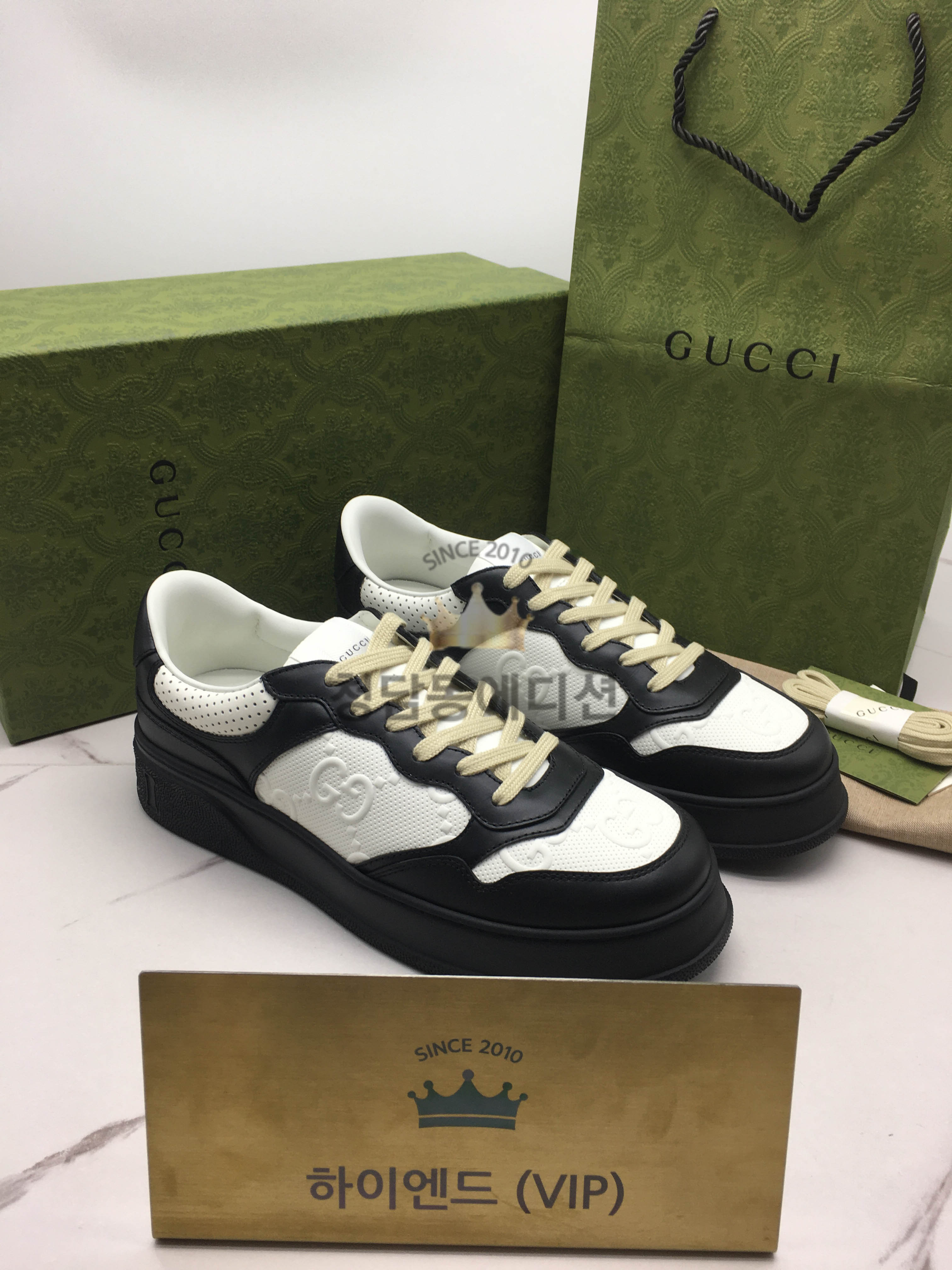 구찌 스크리너 스니커즈 (남녀공용)