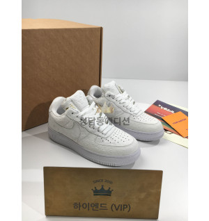 나이키 x 루이비통 포스 로우 (남녀공용)