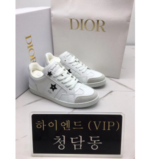 디올 스니커즈