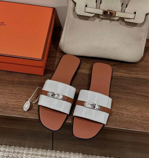 에르메스 23SS 줄리아 샌들