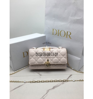 디올 레이디 탑 핸들 클러치