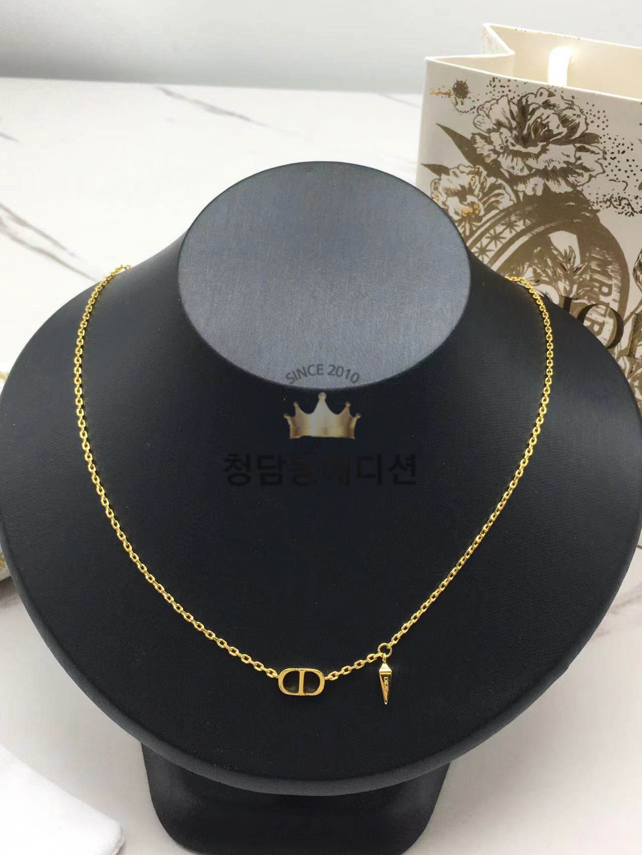 디올 cd 목걸이