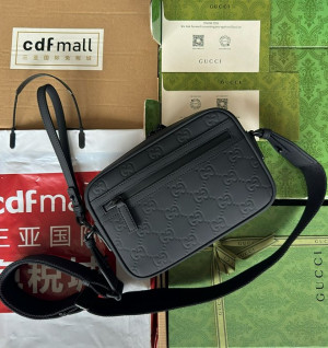 구찌 러버 GG 크로스백 771293