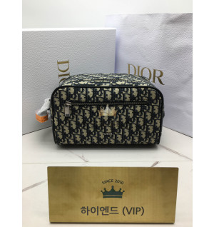 디올 오블리크 토일레트리 백