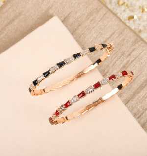 불가리 세르펜티 바이퍼 브레이슬릿 (2COLOR)