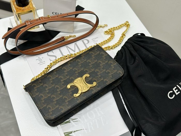 셀린느 멀티 포쉐트 WOC