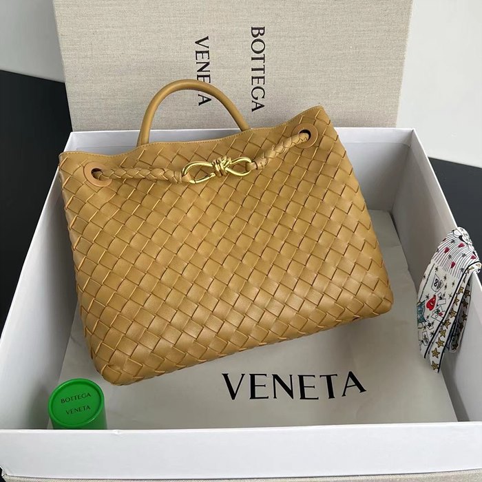 보테가베네타 안디아모 미디움 743572