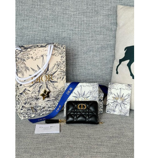 디올 컴팩트 카로 지퍼지갑 (컬러 블랙)