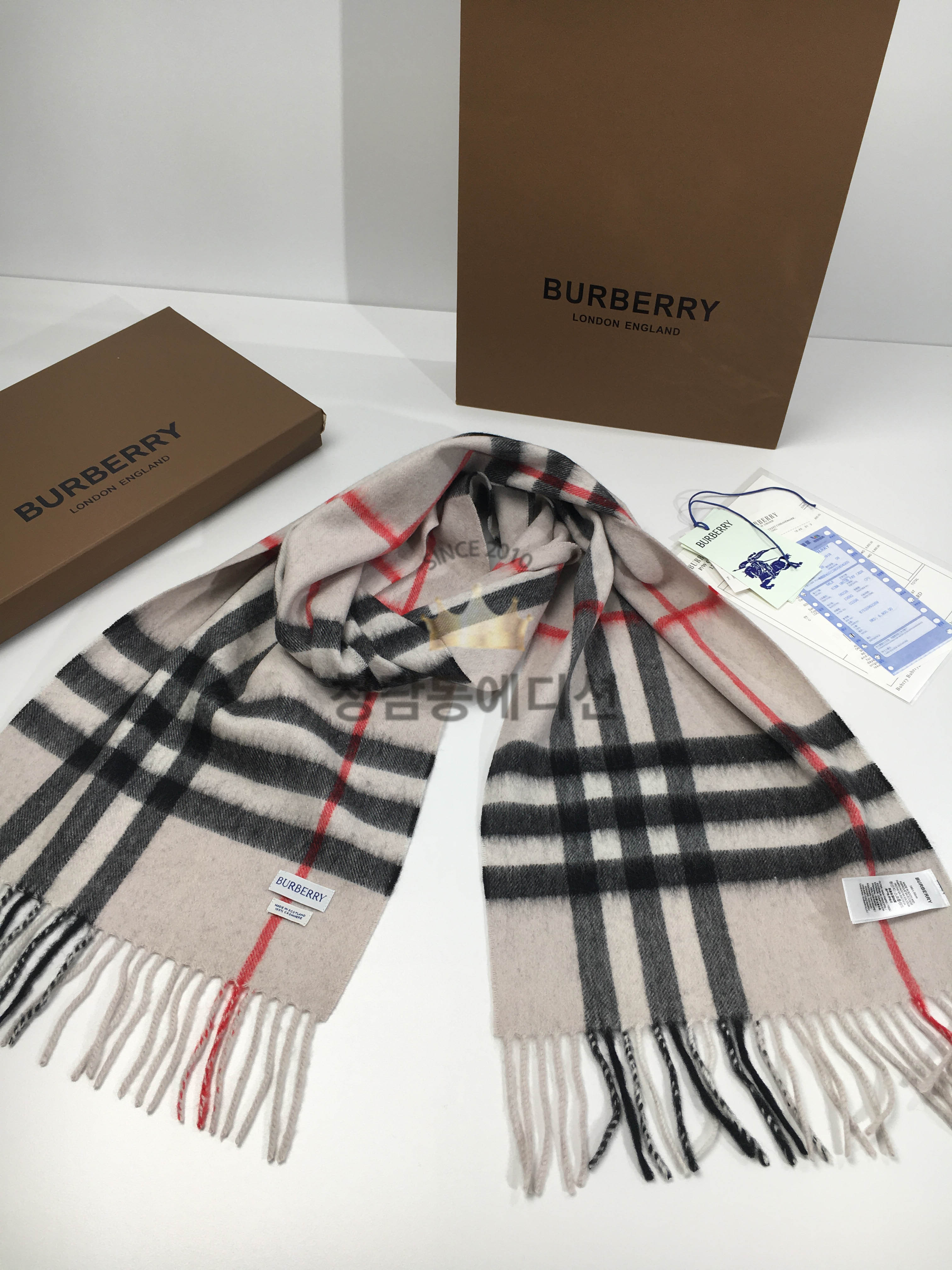 버버리 캐시미어 체크 머플러