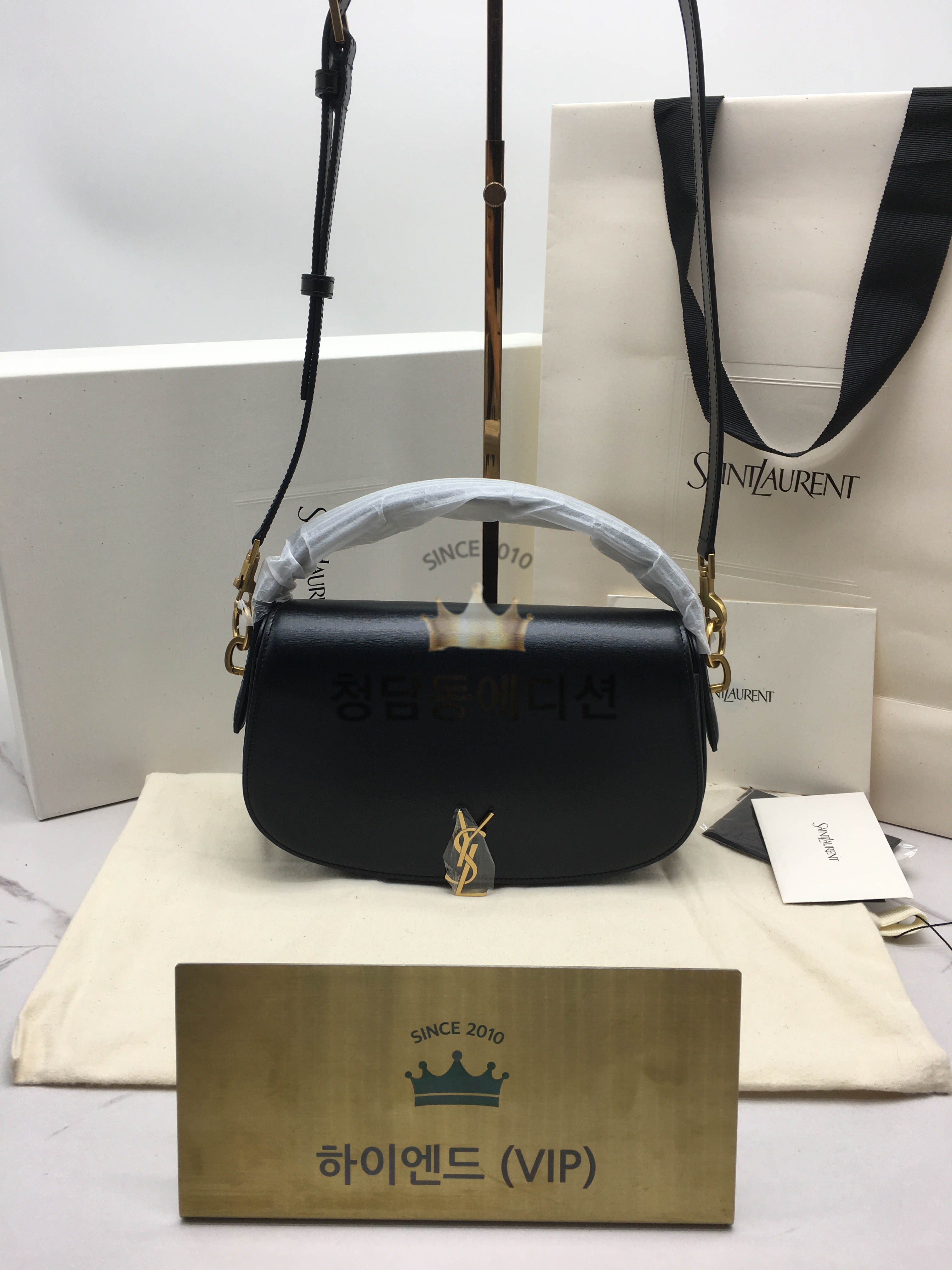입생로랑 볼테르 박스 하프문 숄더백 787671