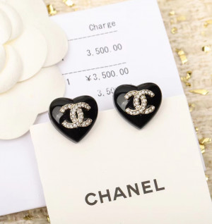 샤넬 하트 이어링