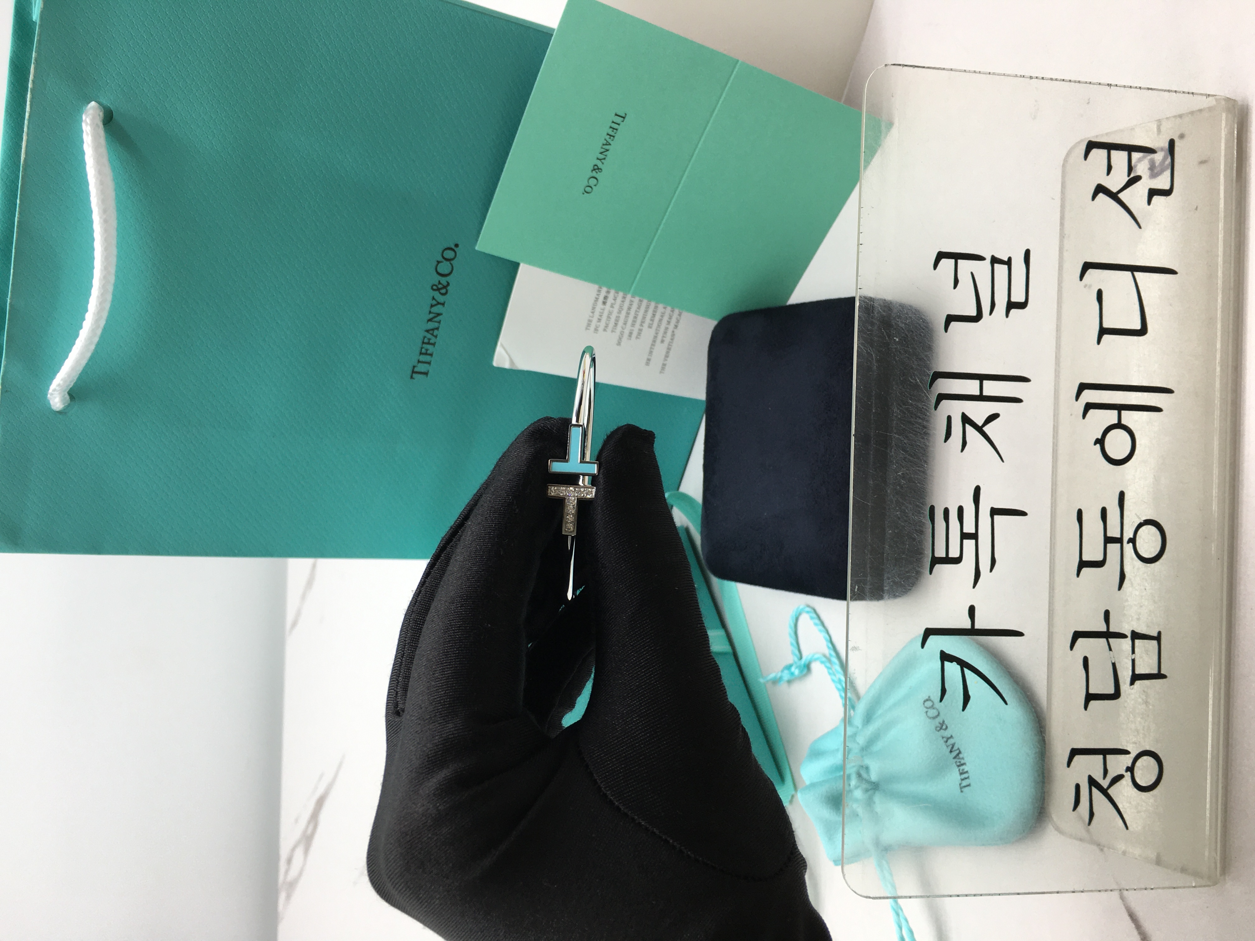 티파니 T와이어 팔찌 (컬러 화이트골드)