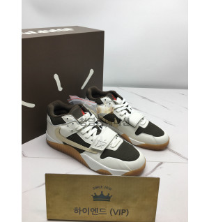 스캇 x 나이키 조던 점프맨잭 TR (남녀공용)