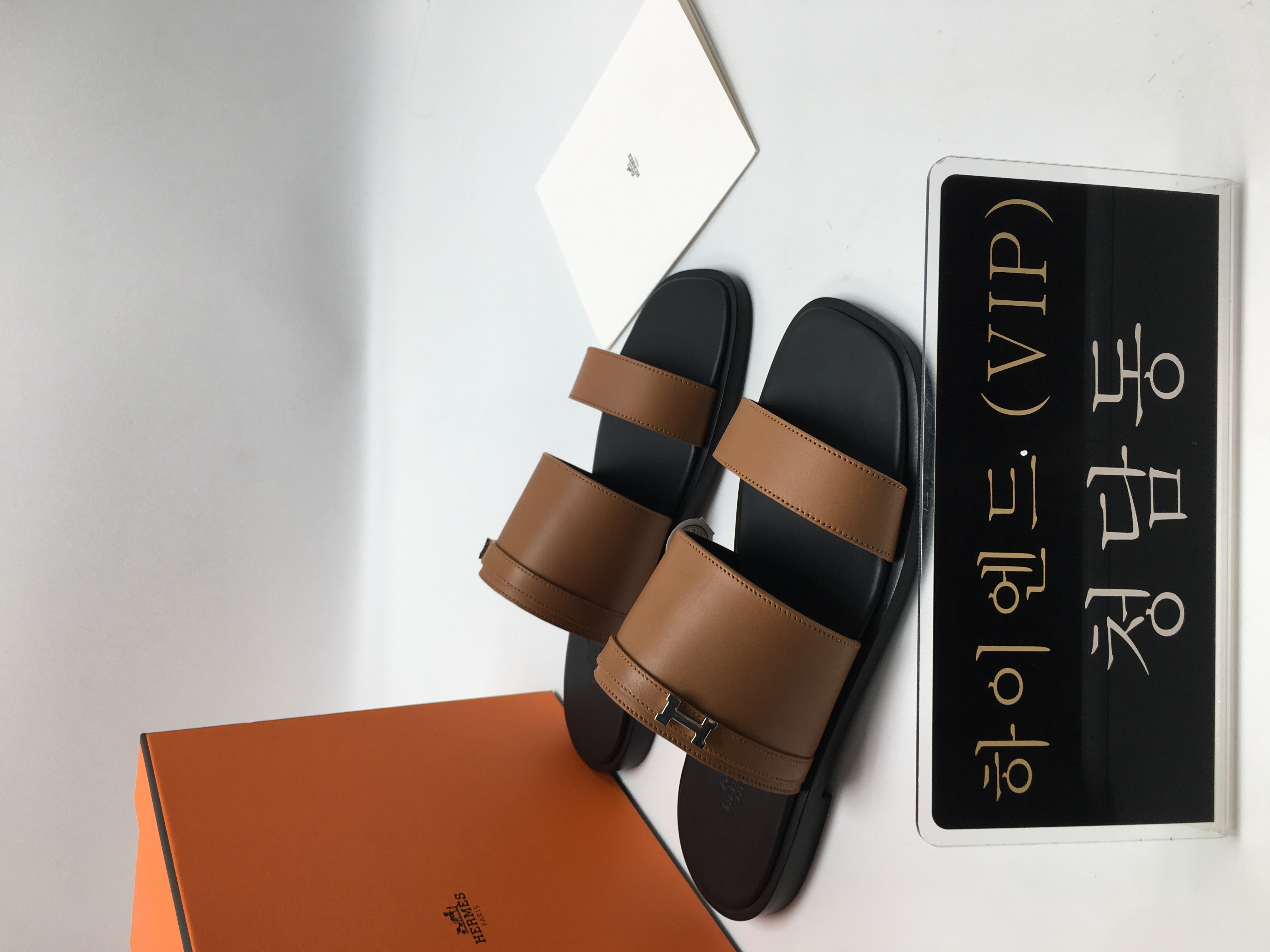 에르메스 조아오 샌들 슬라이드 (handmade ver.) (남성용)