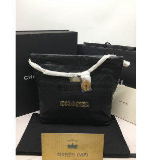 샤넬 22백 스몰 캐비어