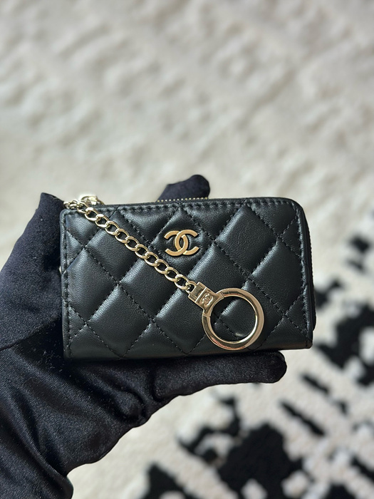 샤넬 클래식 램스킨 CC로고 키링 지퍼 카드지갑 금장