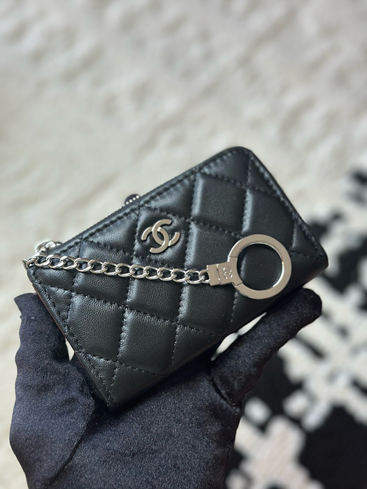 샤넬 클래식 램스킨 CC로고 키링 지퍼 카드지갑 은장