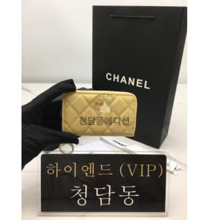 샤넬 클래식 캐비어 CC로고 키링 지퍼 카드지갑