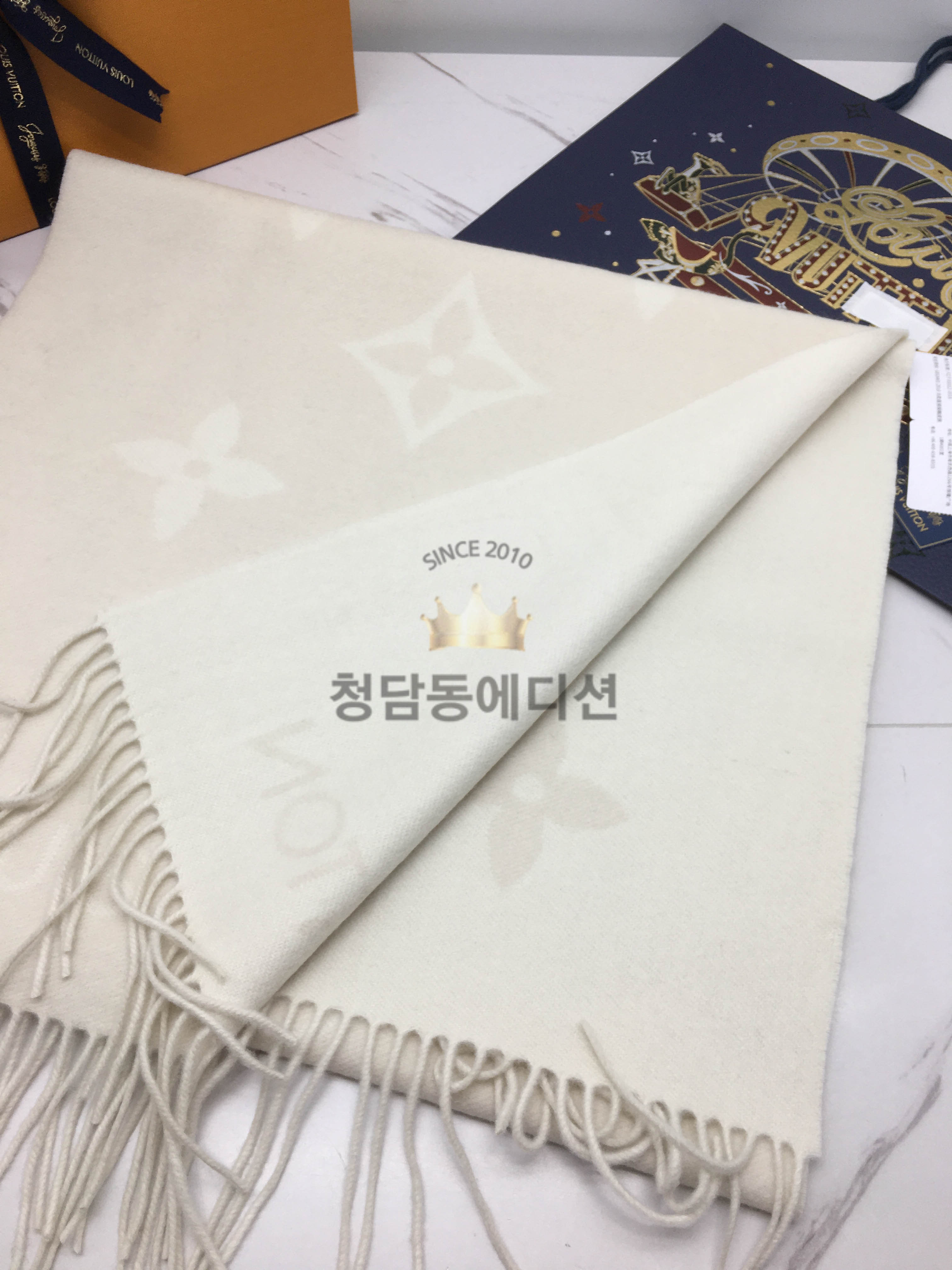 루이비통 레이캬비크 머플러