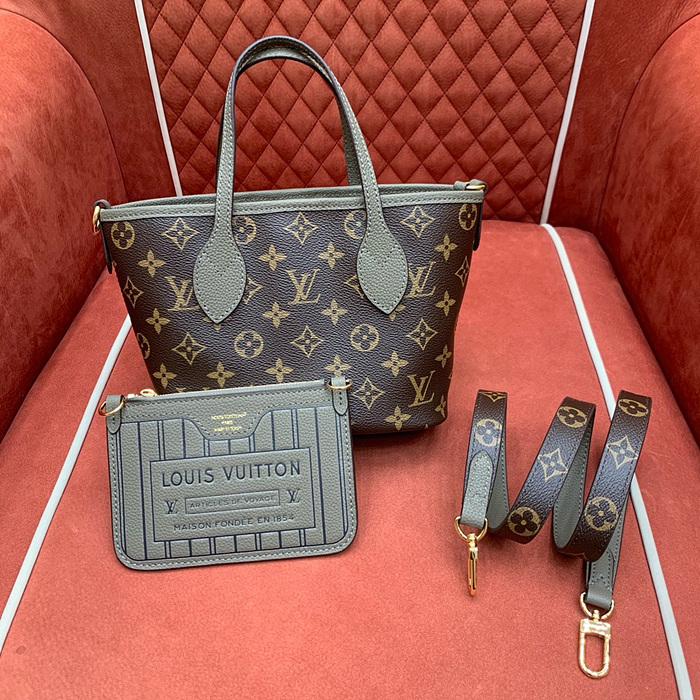 루이비통 네버풀 반둘리에 인사이드 아웃 BB