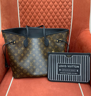 루이비통 네버풀 반둘리에 인사이드 아웃 MM