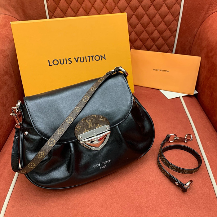 루이비통 선셋 바이브 M12192