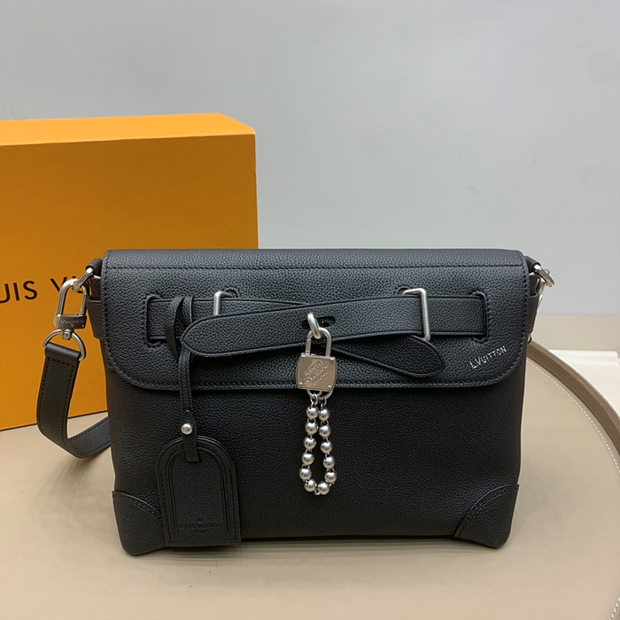 루이비통 스티머 크로스바디 M11607