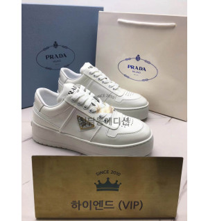 프라다 스니커즈