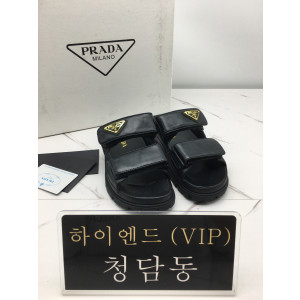 프라다 슬리퍼