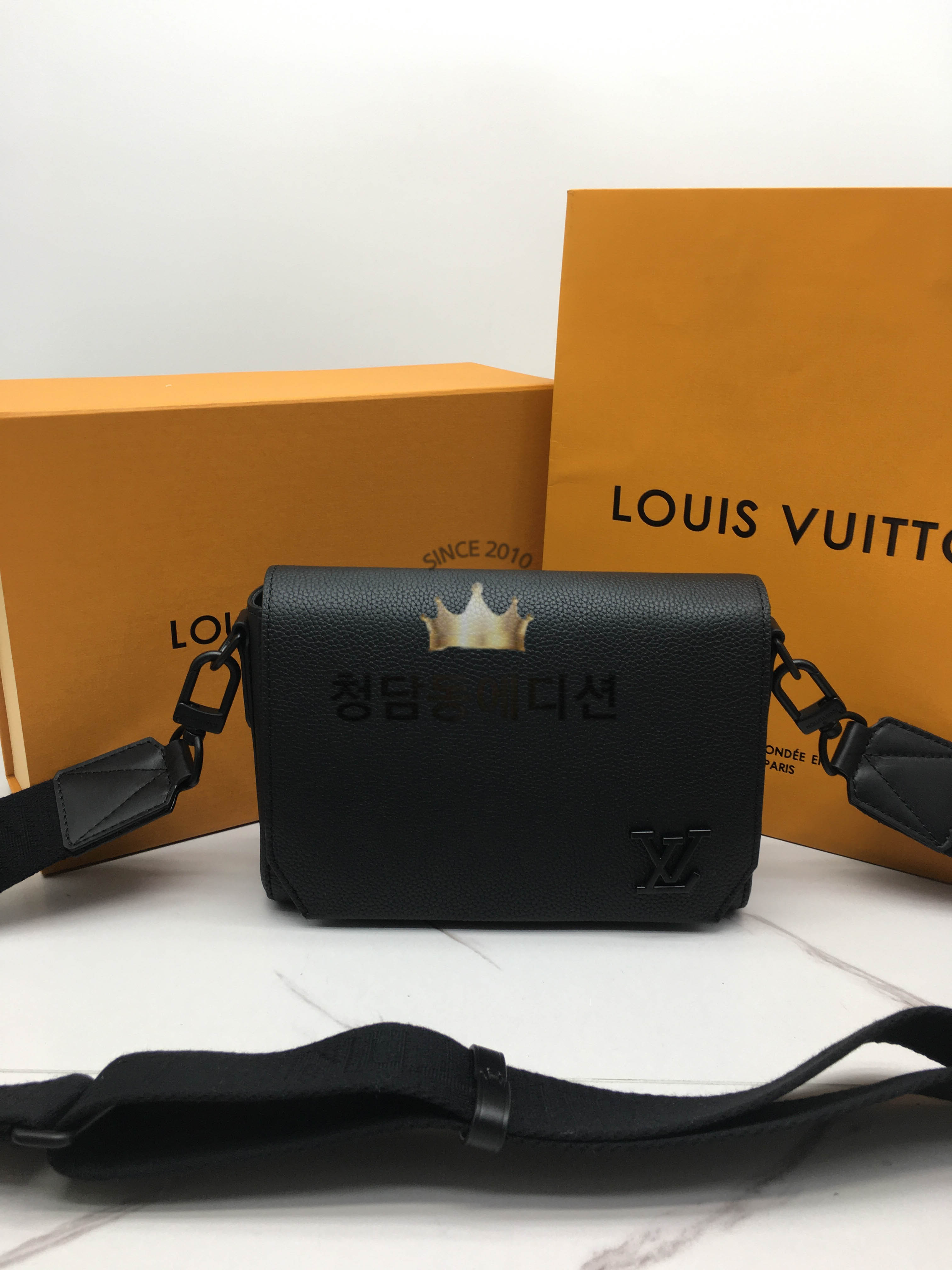 루이비통 테이크오프 메신저 PM M24769