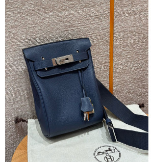 에르메스 핵아도 올수공 PM (컬러 bleu saphir)