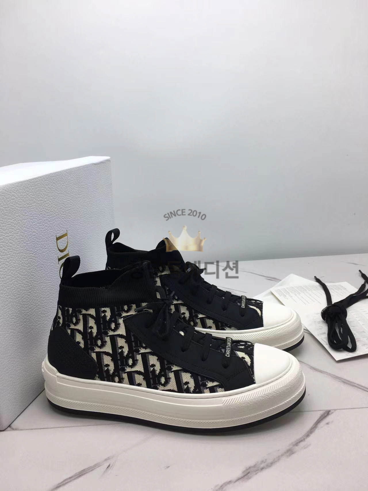 디올 워크앤디올 플랫폼 스니커즈