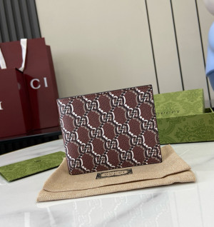 구찌 GG 쉐도우 디테일의 반지갑 802019