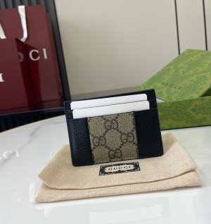 구찌 GG 카드 케이스 795486