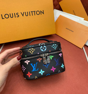 루이비통 무라카미 콜라보 니스 나노 M14033